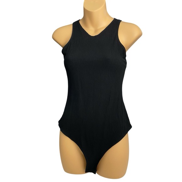 Reformation Tops - Reformation Jeans Women's‎ Ribbed Bodysuit Black Size Medium